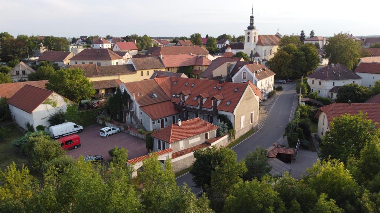 Penzion U Svateho Prokopa Stredokluky Exterior photo
